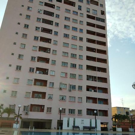 Plaza Melaka Raya Apartment Экстерьер фото